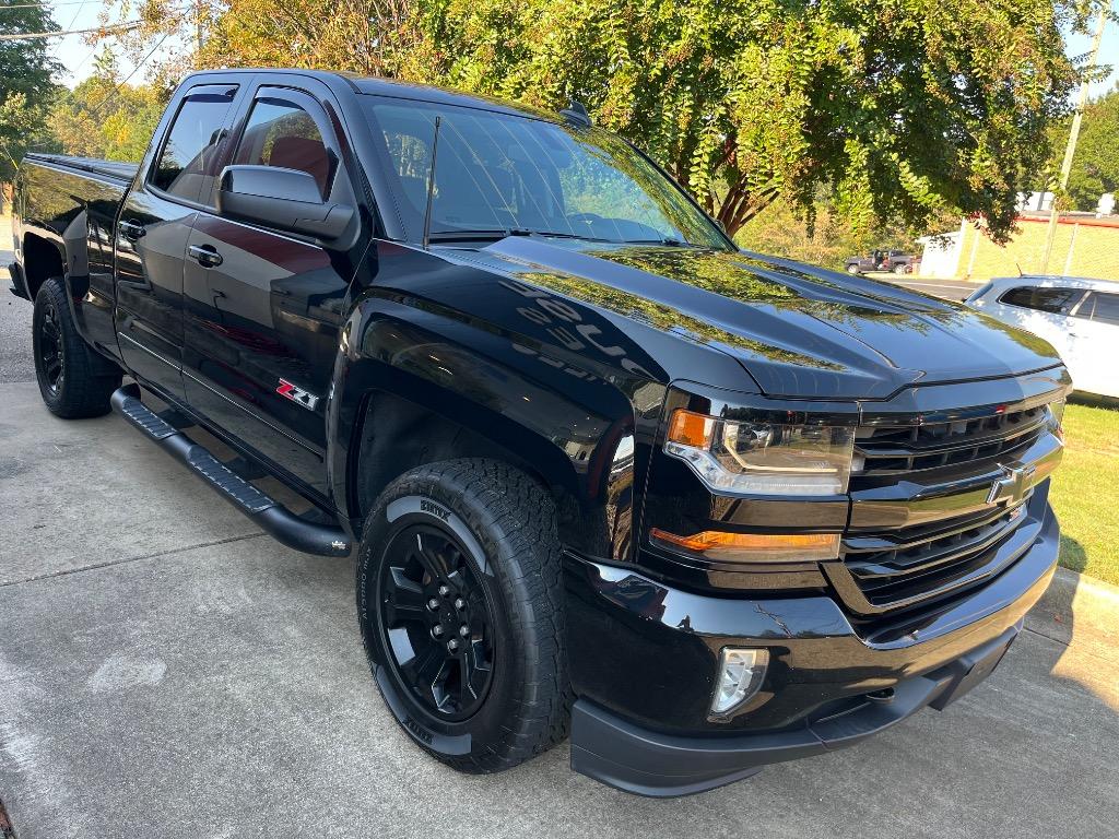 2018 Chevrolet Silverado - $21,750