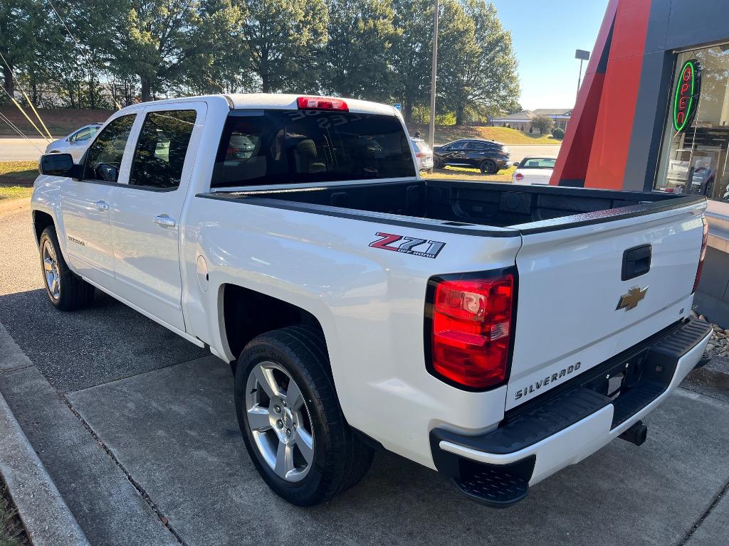 2018 Chevrolet Silverado - $22,450