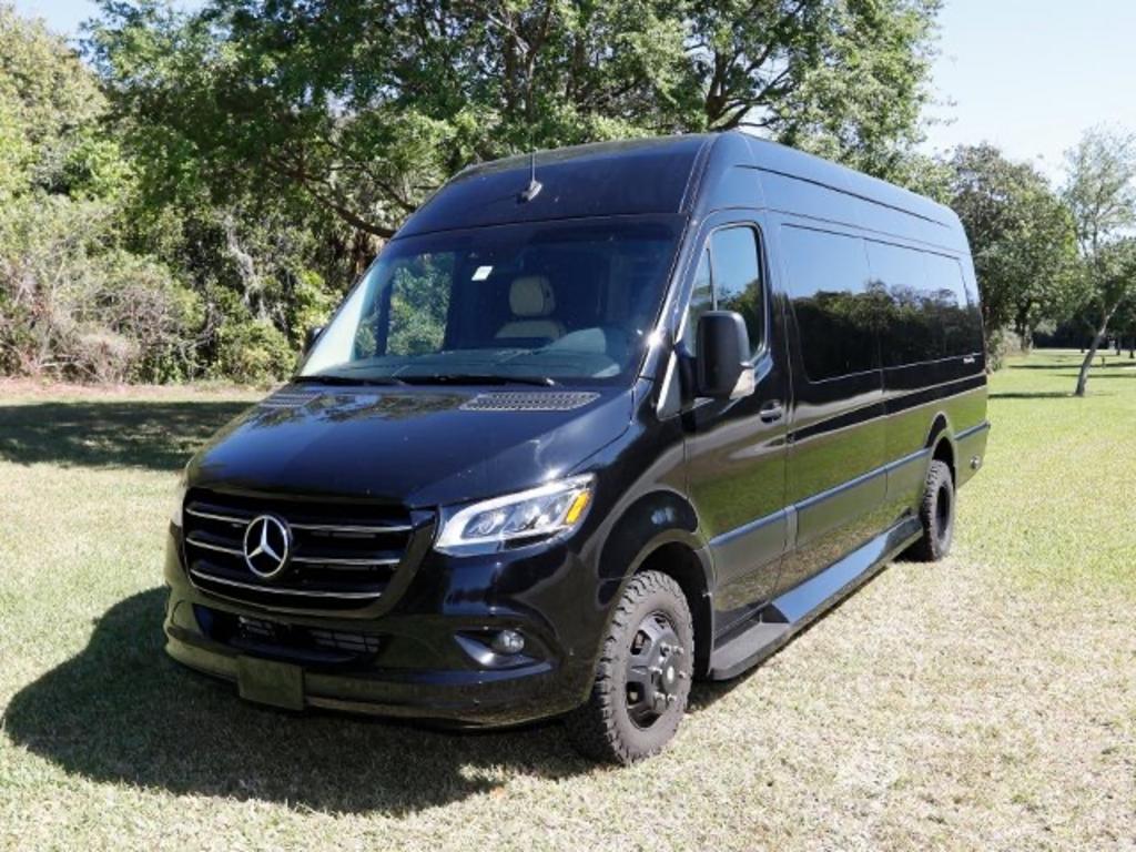 2023 Mercedes-Benz Sprinter 3500XD