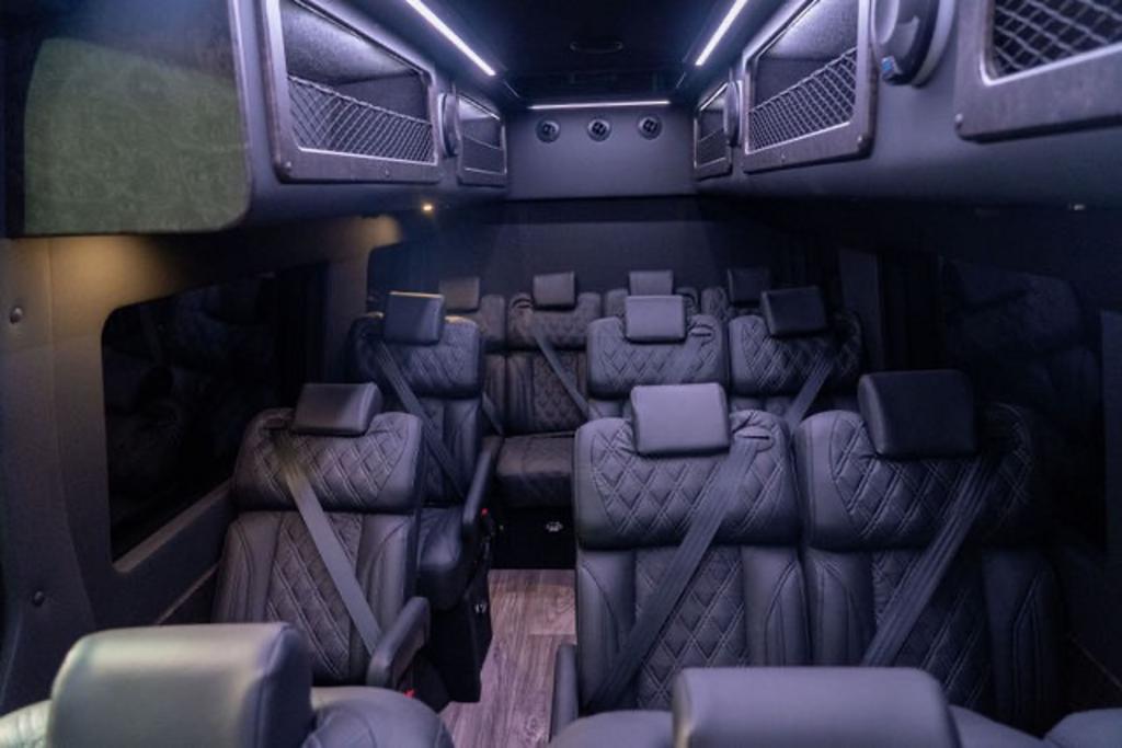 2024 Mercedes-Benz Sprinter 3500XD