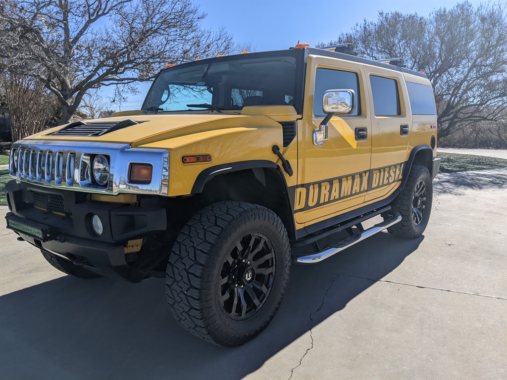 2004 HUMMER H2