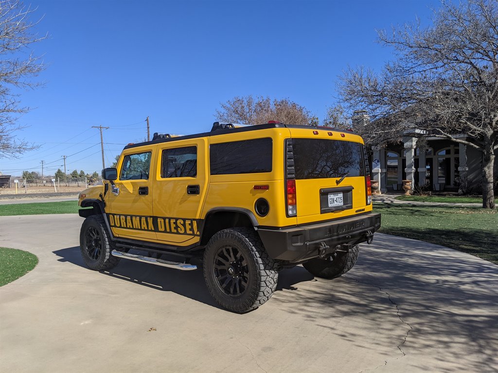 2004 HUMMER H2