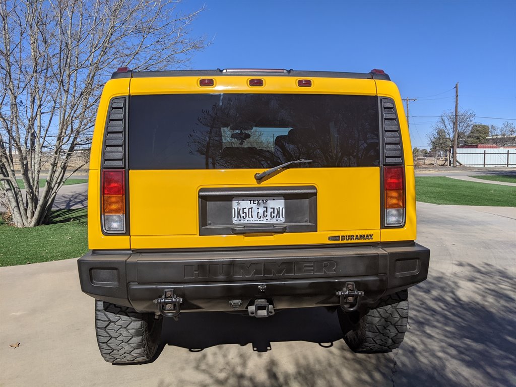 2004 HUMMER H2