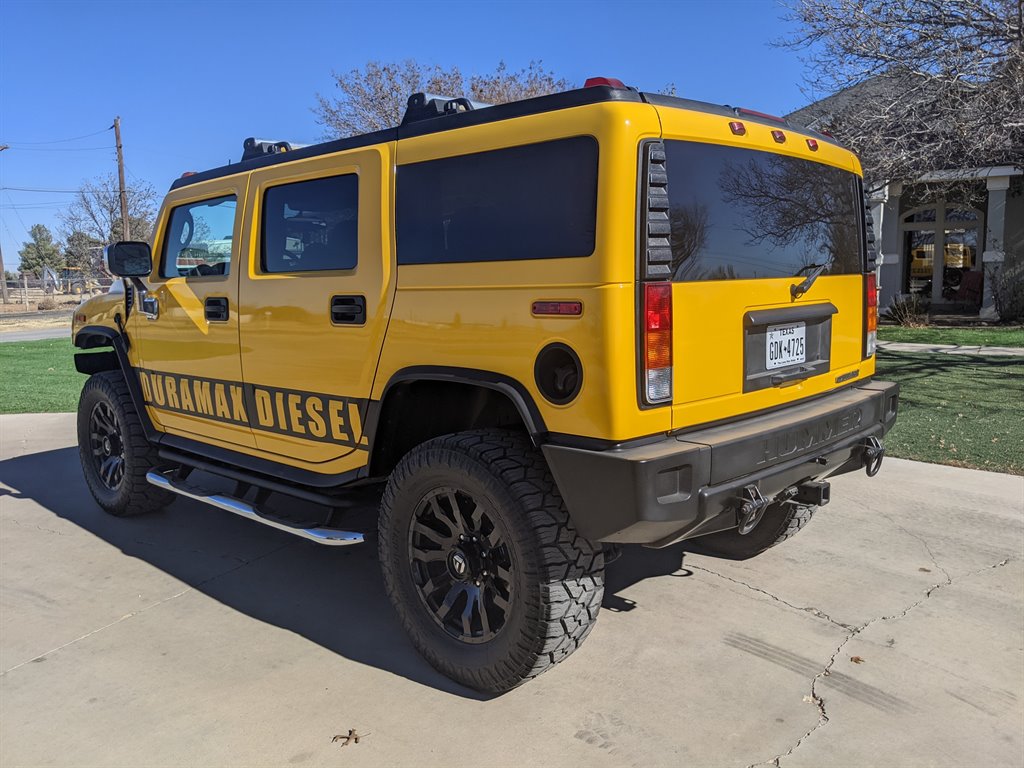 2004 HUMMER H2