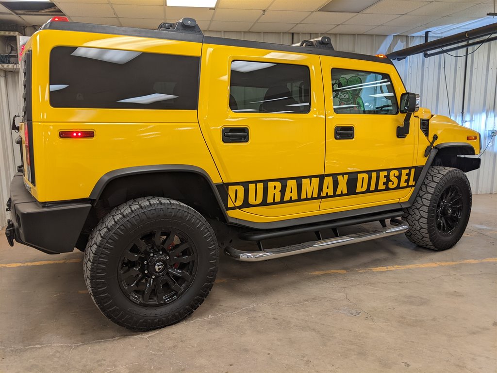 2004 HUMMER H2