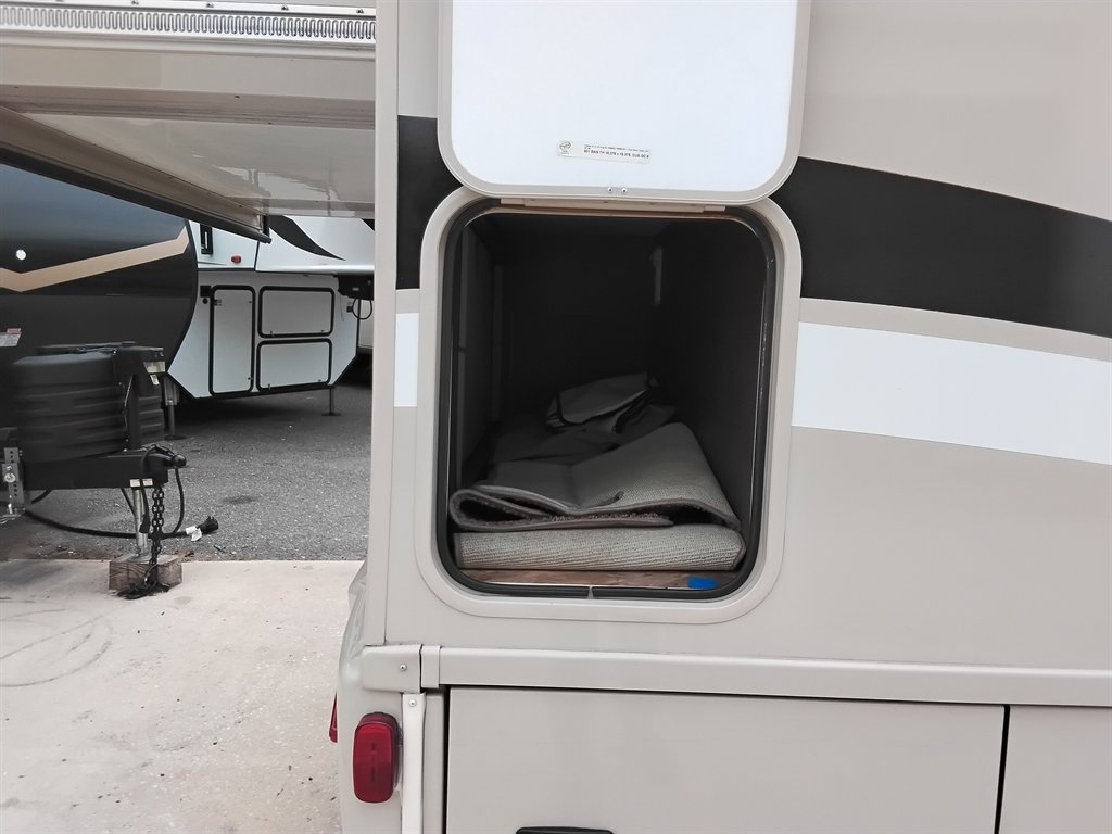 2016 Mercedes-Benz Sprinter - $52,900