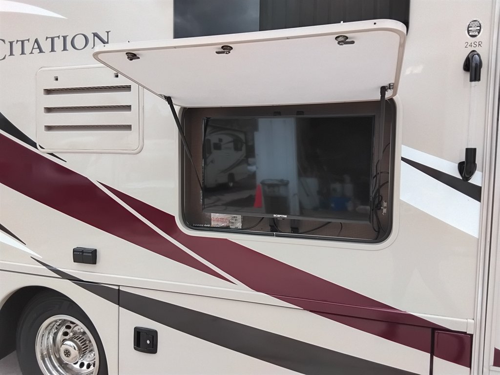 2016 Mercedes-Benz Sprinter - $52,900