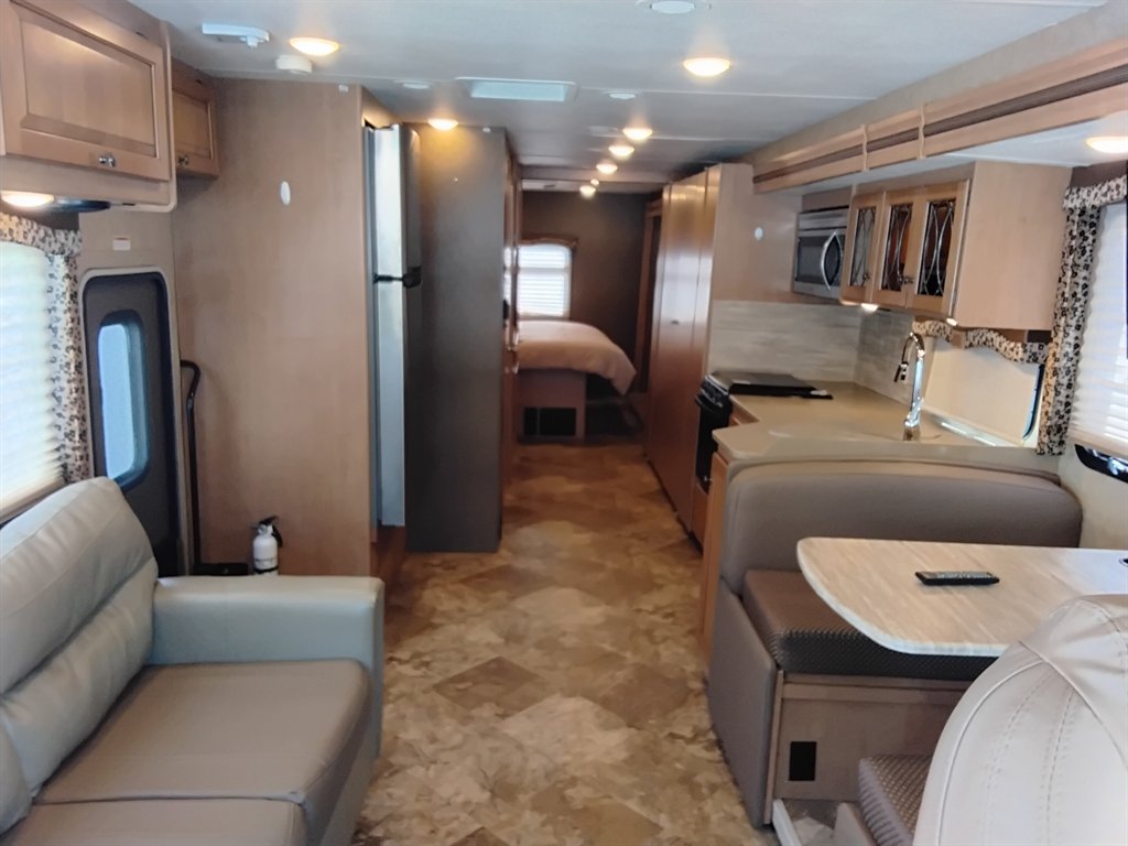 2016 Thor Windsport - $37,500