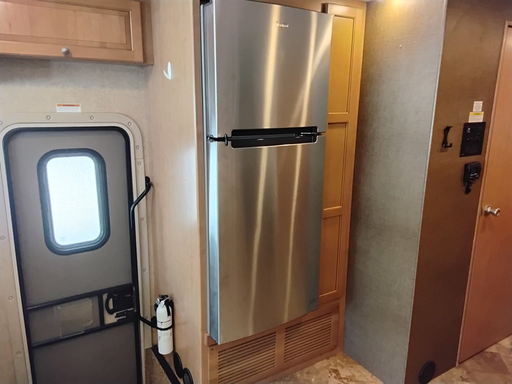 2016 Thor Windsport - $37,500
