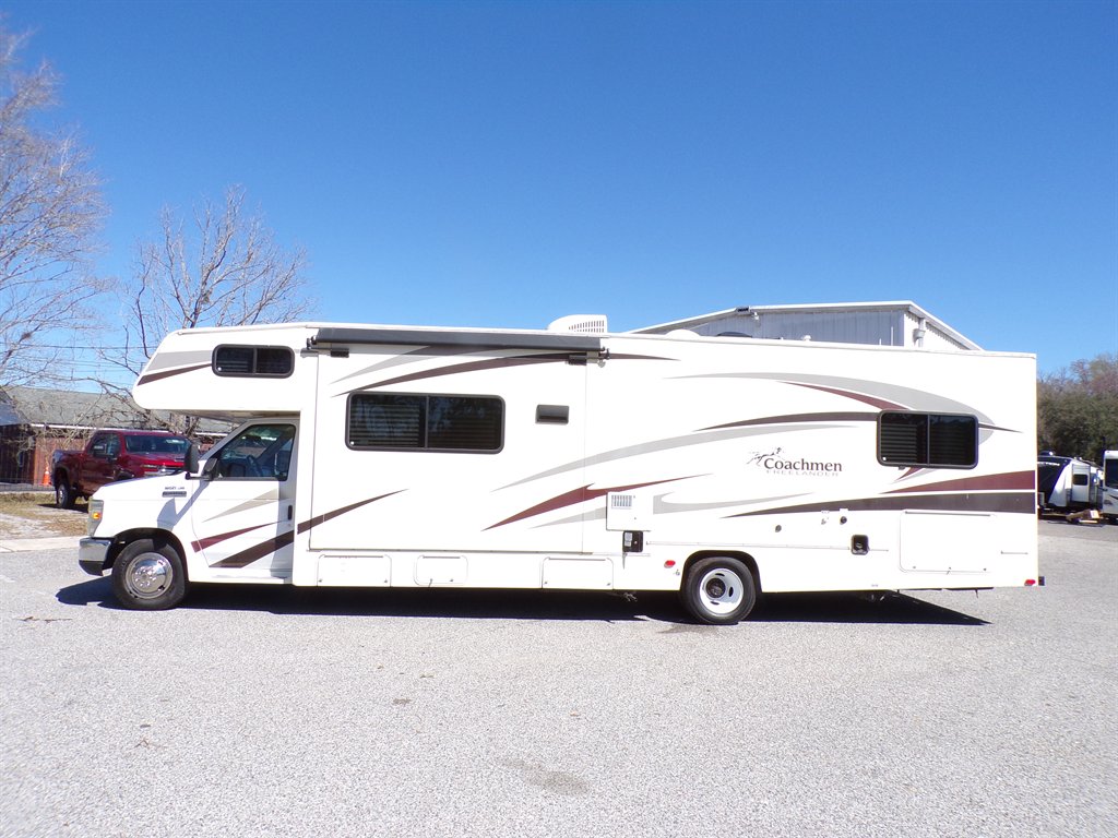2017 Ford E-450 - $22,600