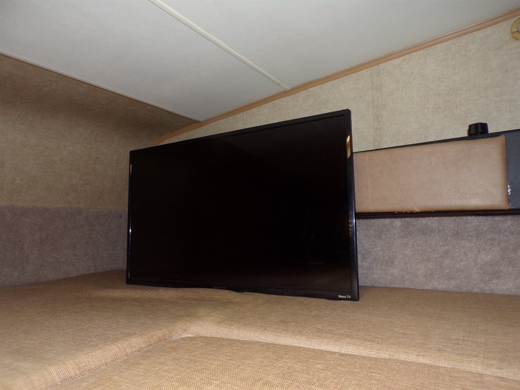 2017 Ford E-450 - $22,600