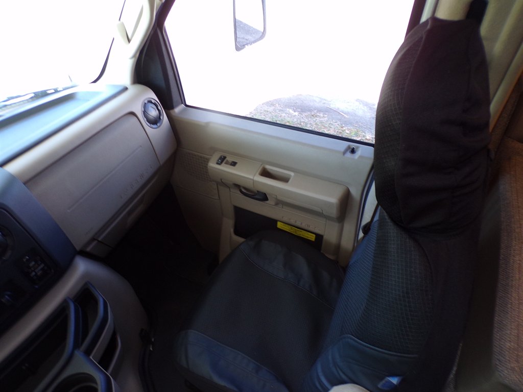 2020 Ford E-350 - $33,700