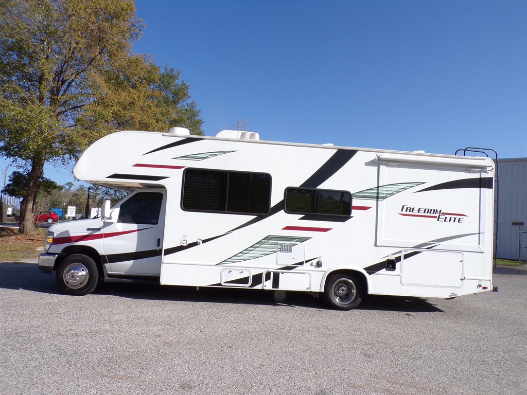2020 Ford E-350 - $33,700