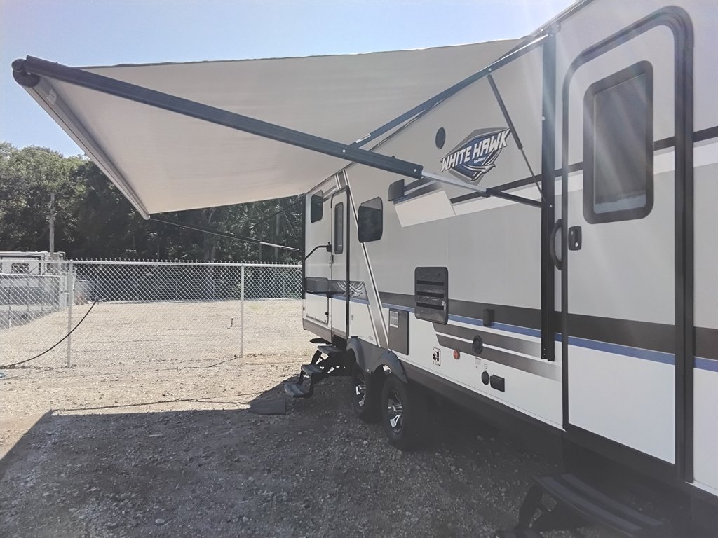 2017 Jayco Whitehawk - $14,900