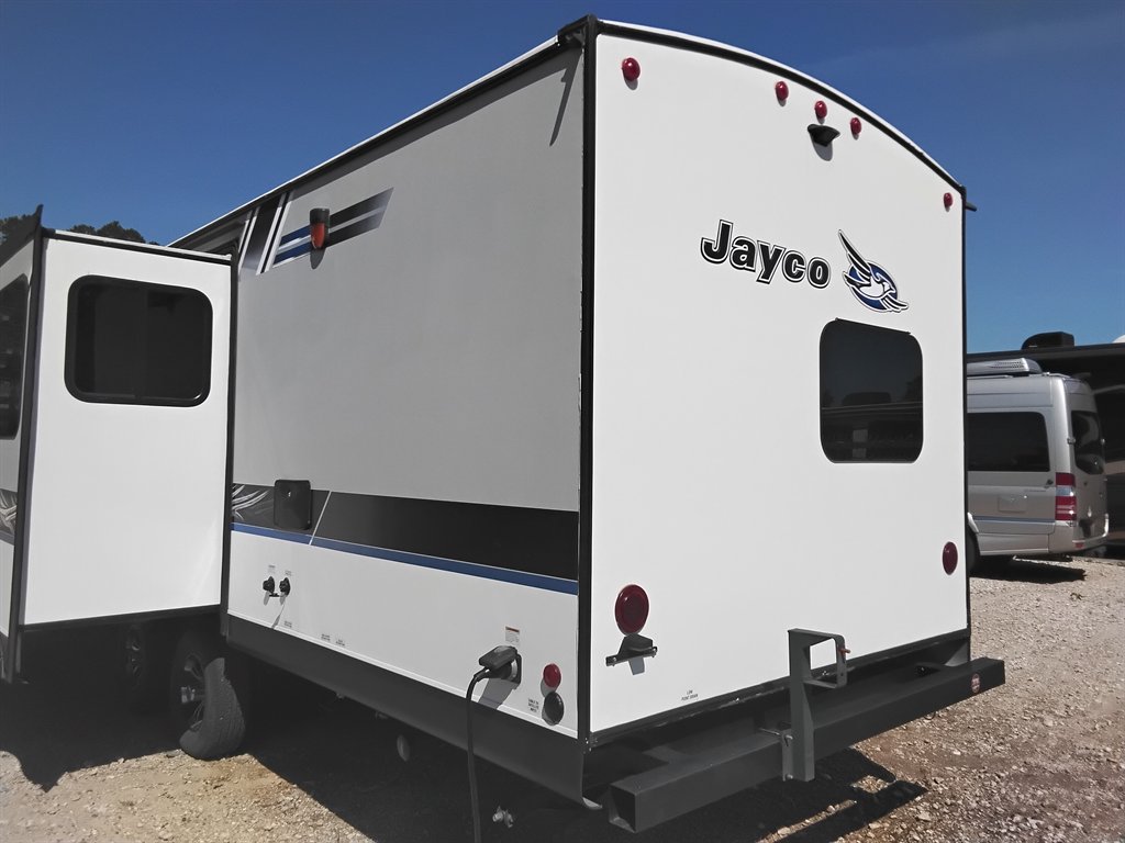 2017 Jayco Whitehawk - $14,900