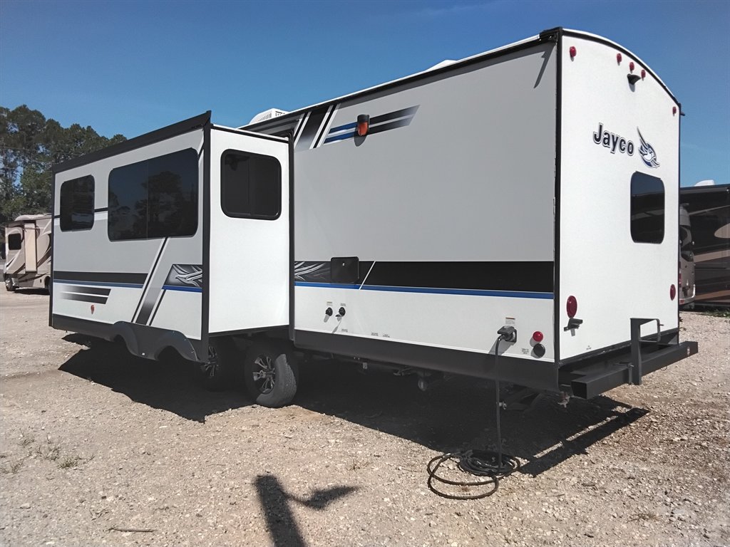 2017 Jayco Whitehawk - $14,900