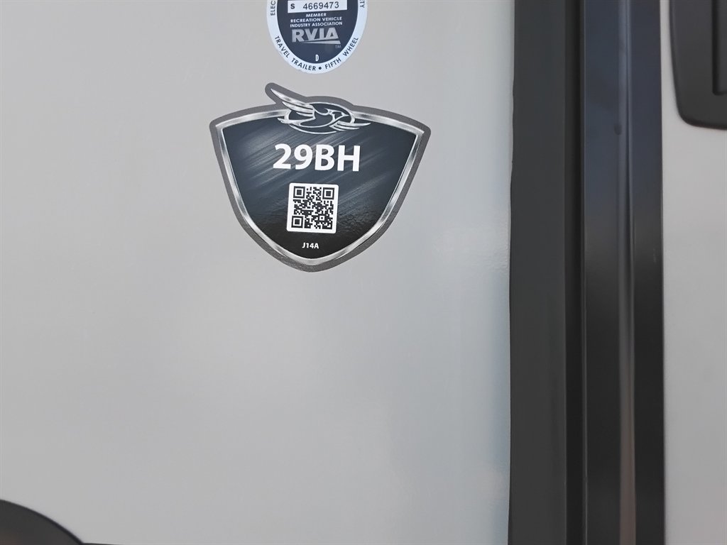 2017 Jayco Whitehawk - $14,900