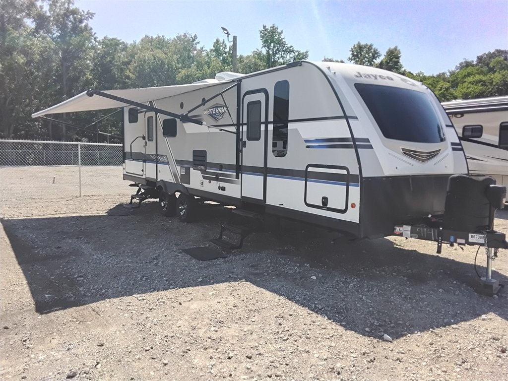 2017 Jayco Whitehawk - $14,900