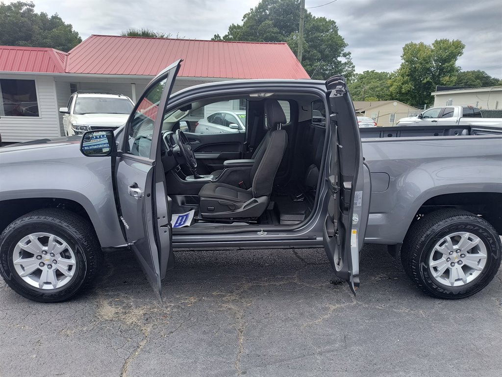 2021 Chevrolet Colorado - $20,500