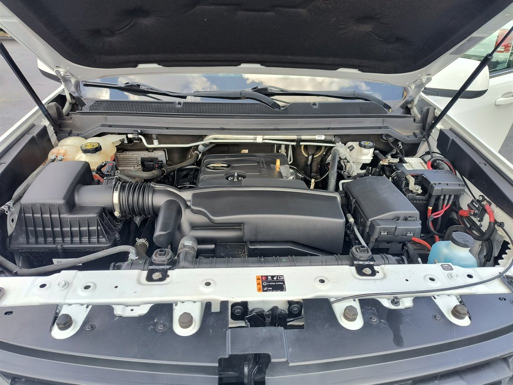 2020 Chevrolet Colorado - $17,999