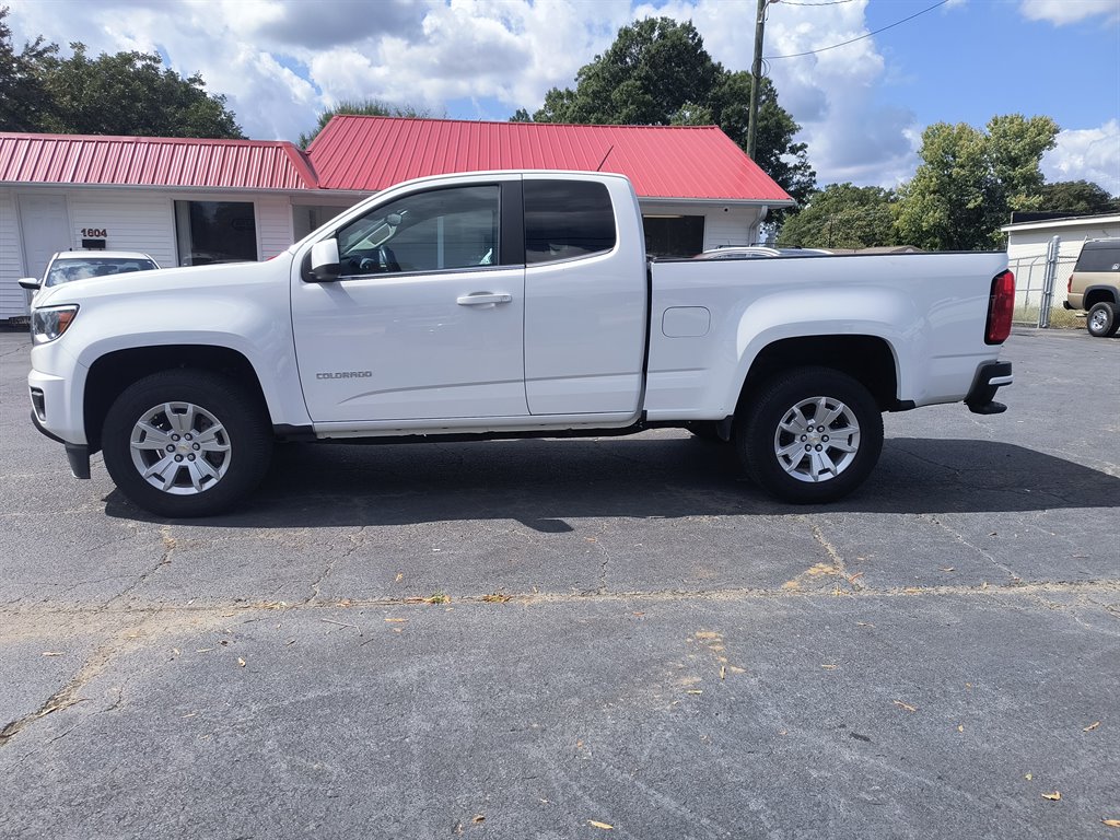 2020 Chevrolet Colorado - $17,999