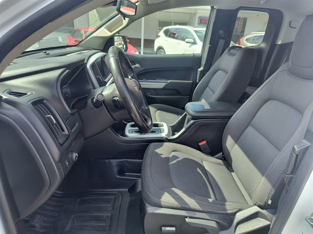 2020 Chevrolet Colorado - $17,999
