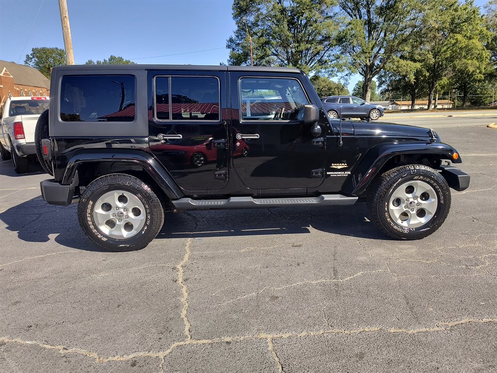 2014 Jeep Wrangler - $16,999