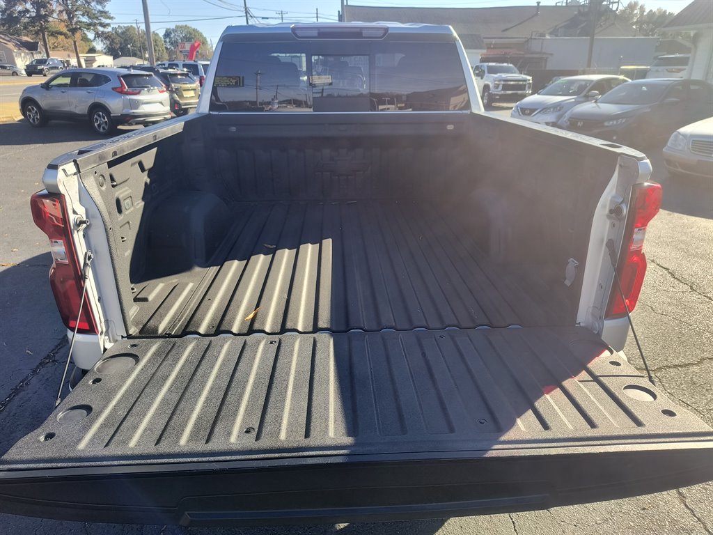 2020 Chevrolet Silverado - $33,999