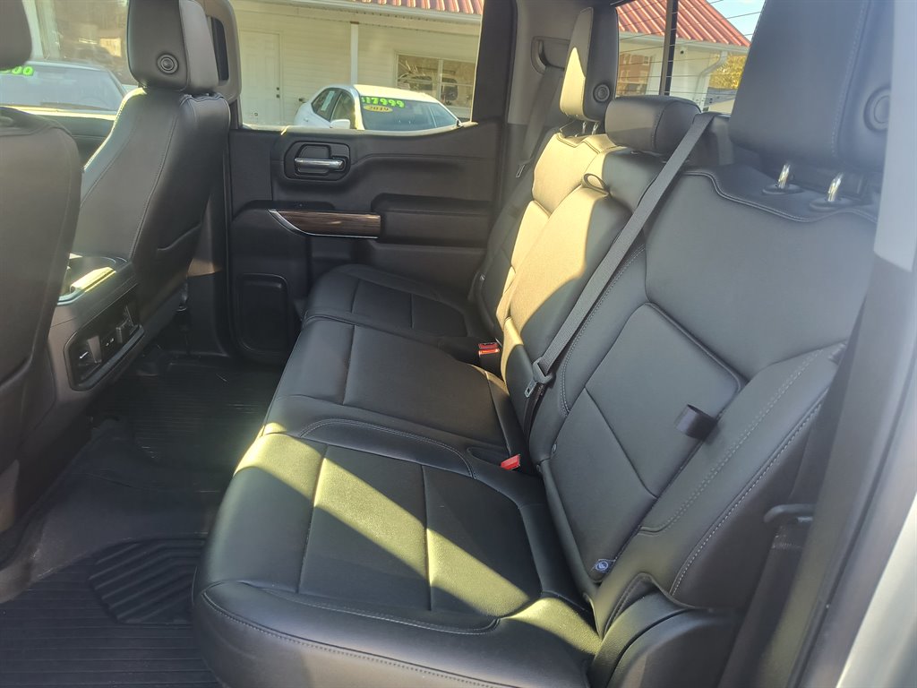 2020 Chevrolet Silverado - $33,999
