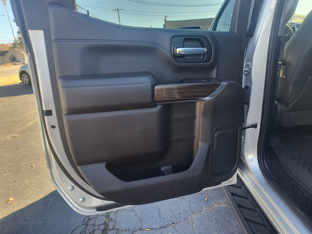 2020 Chevrolet Silverado - $33,999