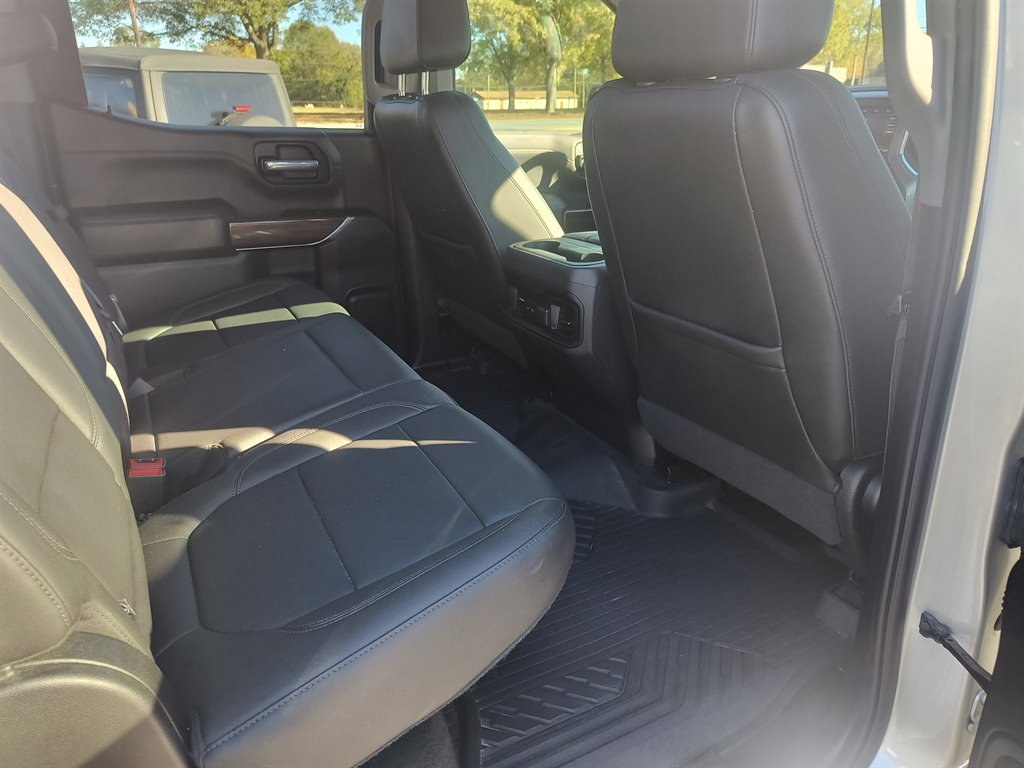 2020 Chevrolet Silverado - $33,999