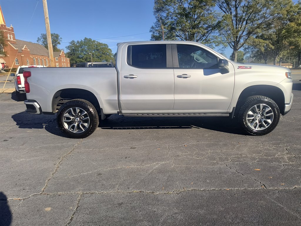 2020 Chevrolet Silverado - $33,999