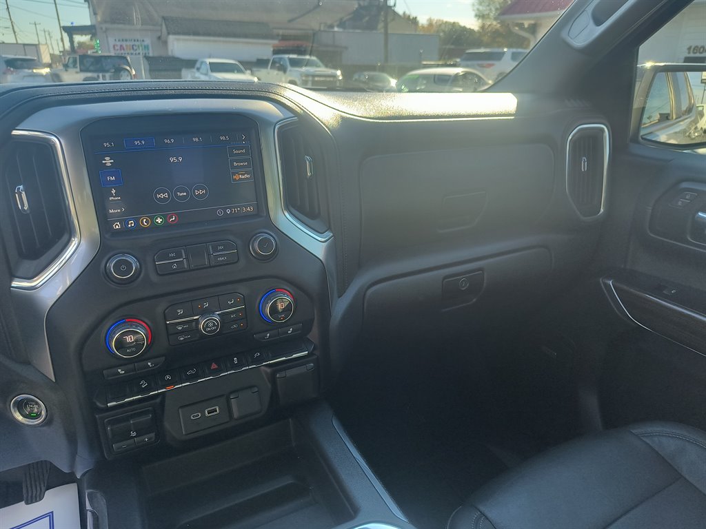 2020 Chevrolet Silverado - $33,999