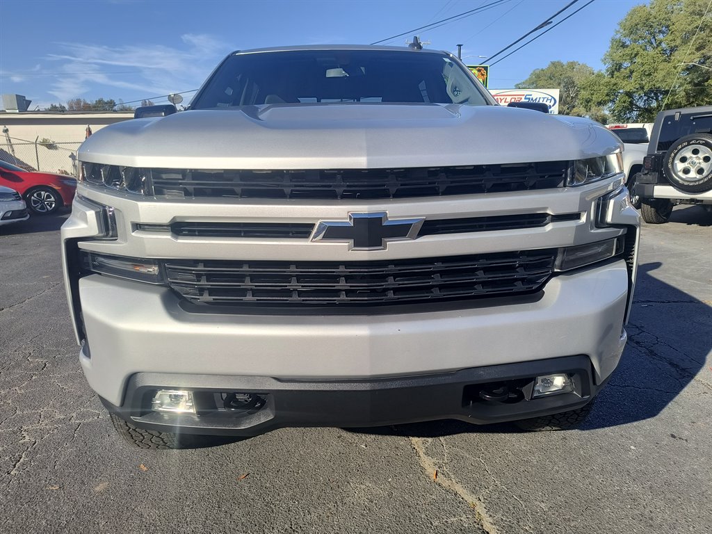 2020 Chevrolet Silverado - $33,999
