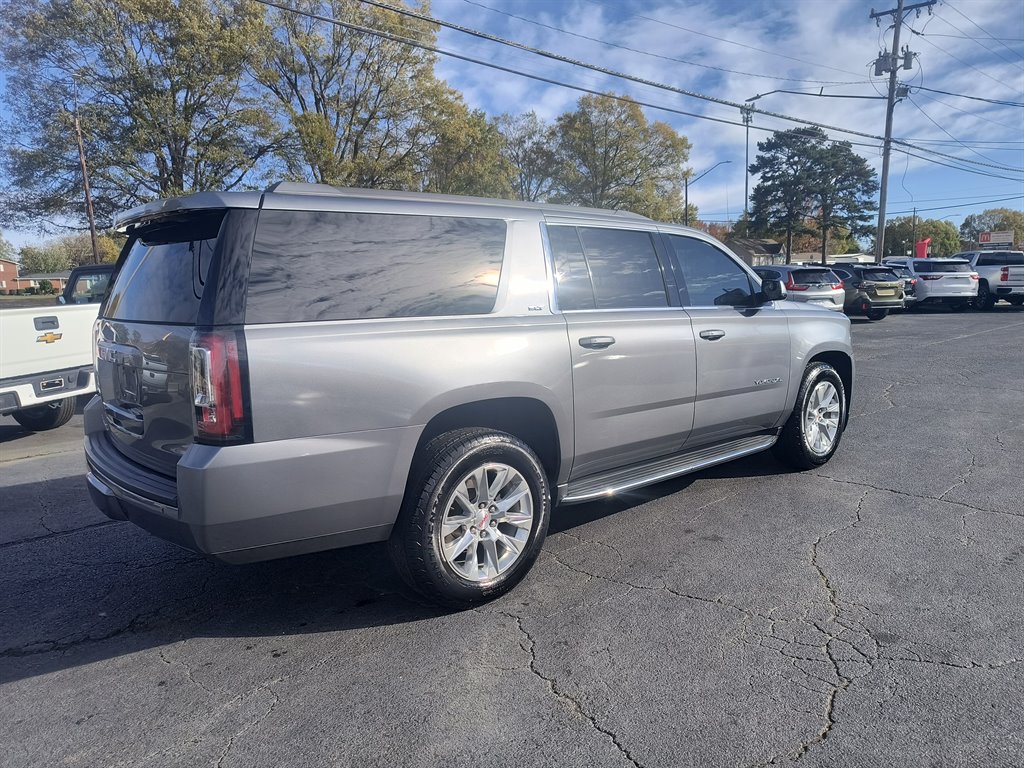 2020 GMC Yukon XL 1500 SLT photo