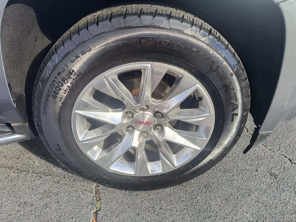 2020 GMC Yukon XL 1500 SLT photo