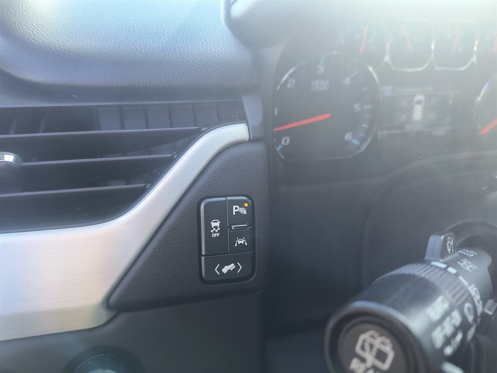 2020 GMC Yukon XL 1500 SLT photo