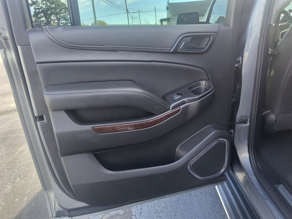 2020 GMC Yukon XL 1500 SLT photo