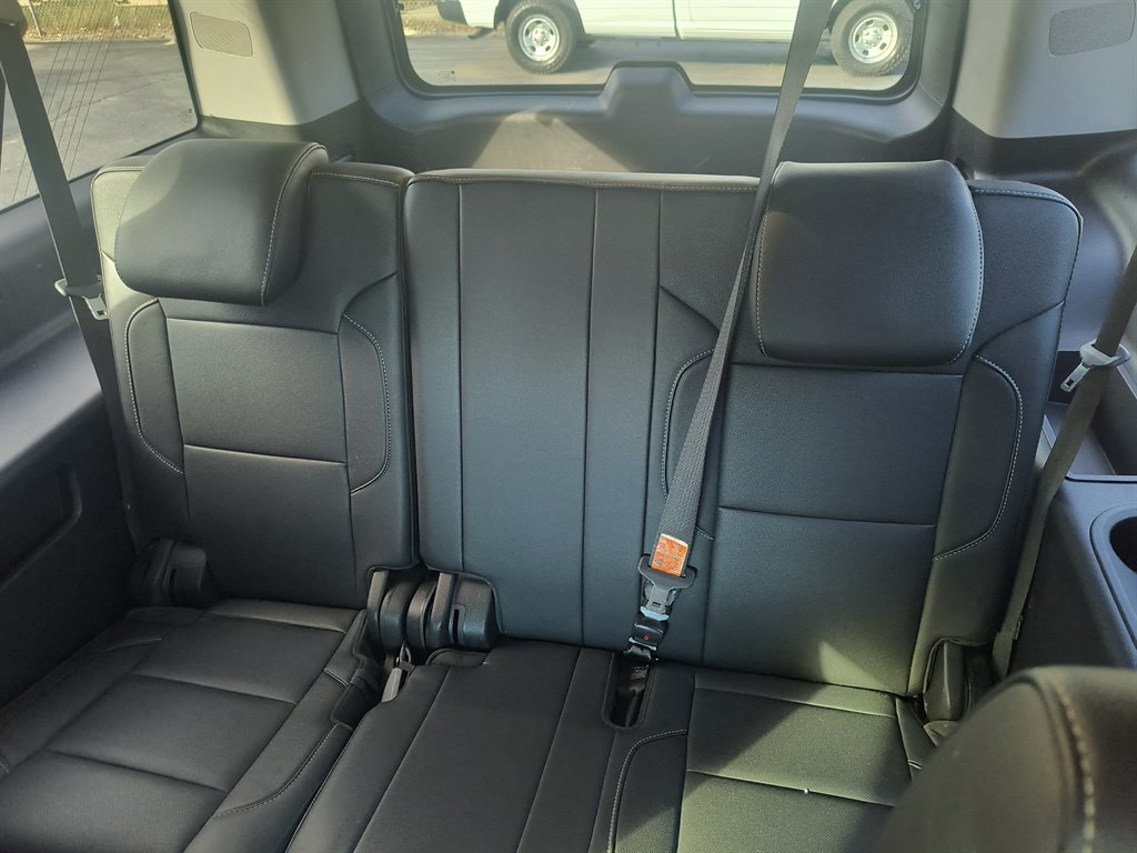 2020 GMC Yukon - $32,999