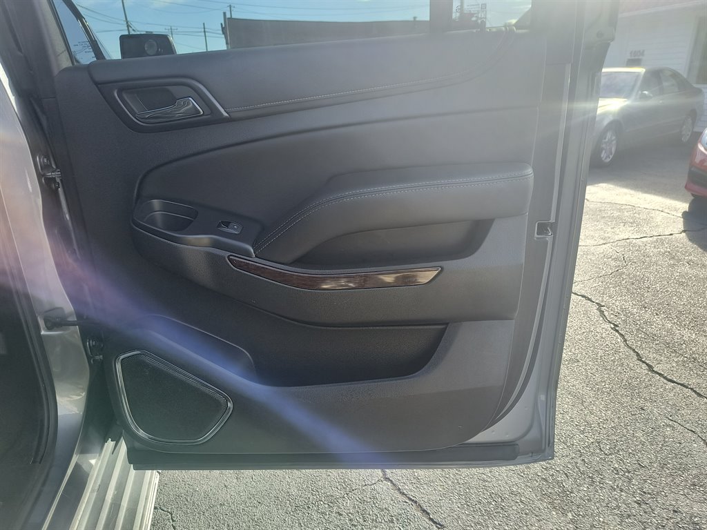 2020 GMC Yukon XL 1500 SLT photo