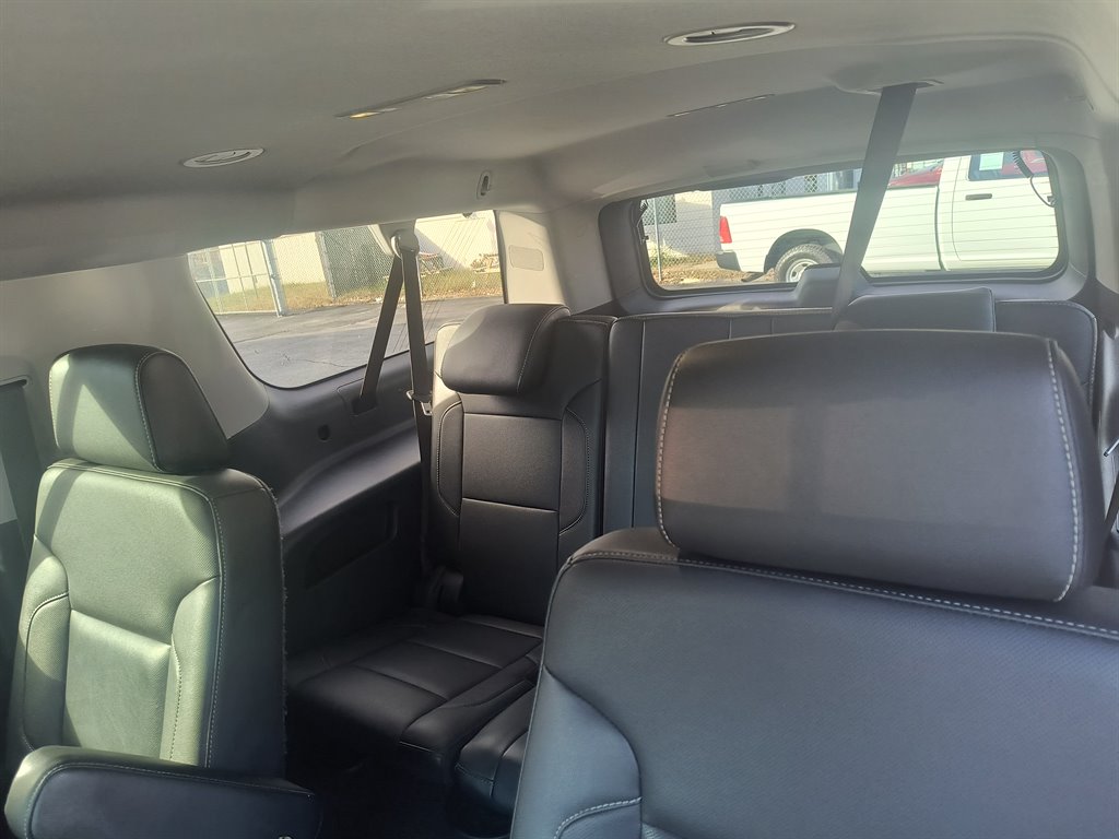 2020 GMC Yukon XL 1500 SLT photo