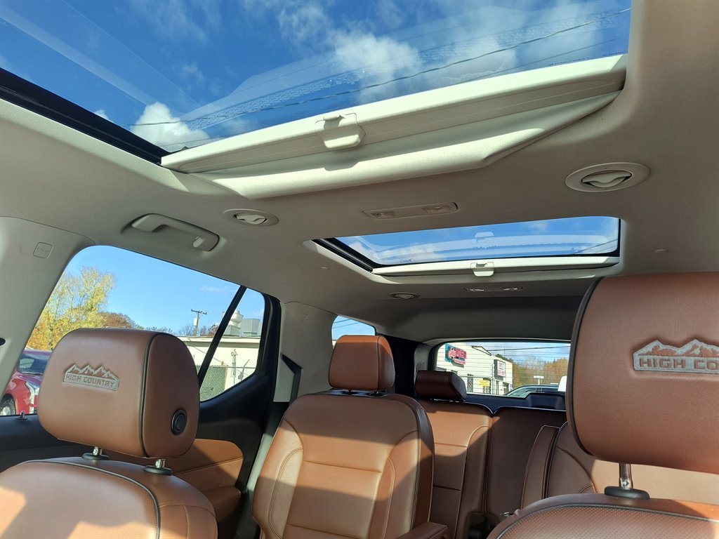 2019 Chevrolet Traverse - $27,900