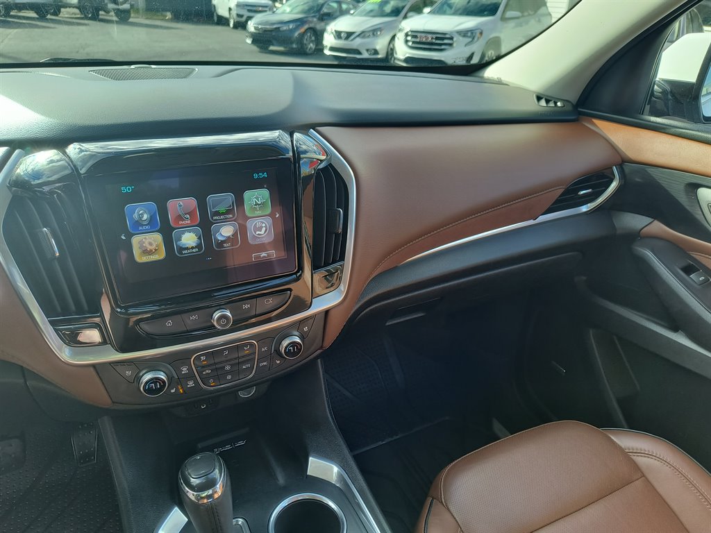 2019 Chevrolet Traverse - $27,900