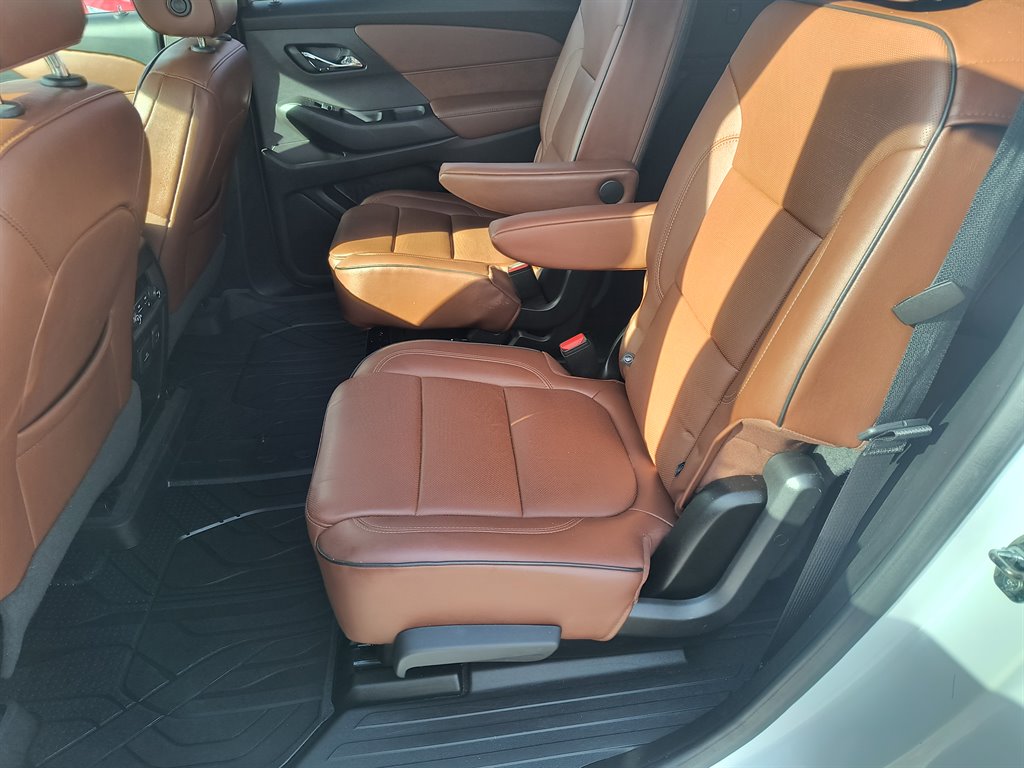 2019 Chevrolet Traverse - $27,900