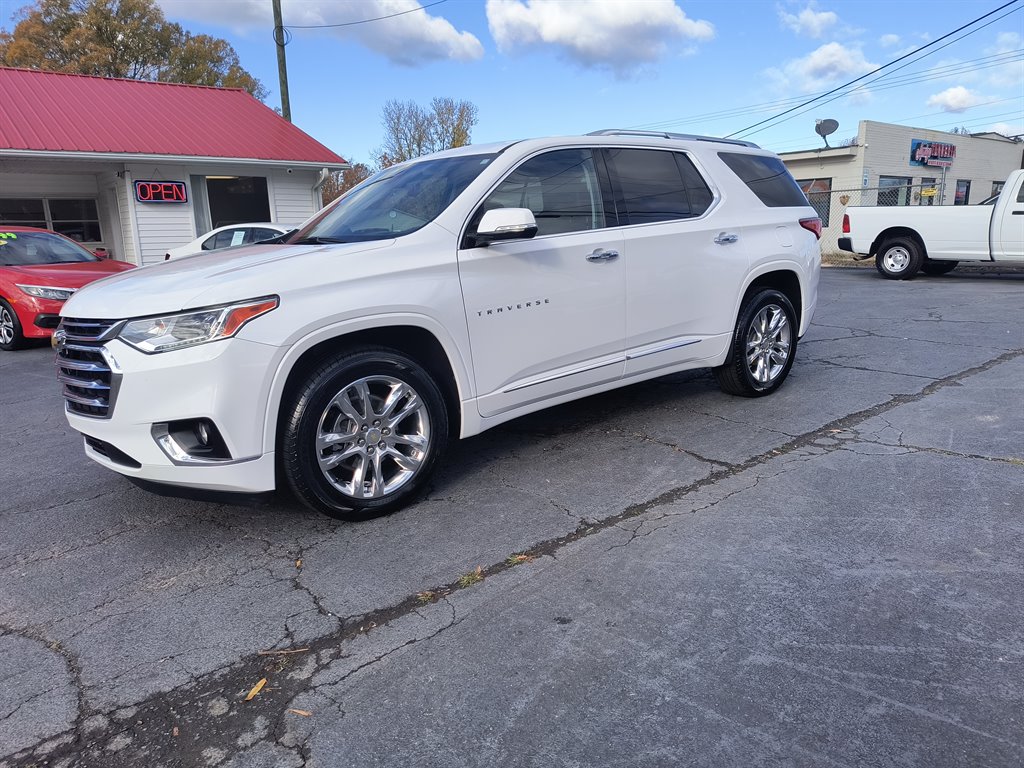 2019 Chevrolet Traverse - $27,900