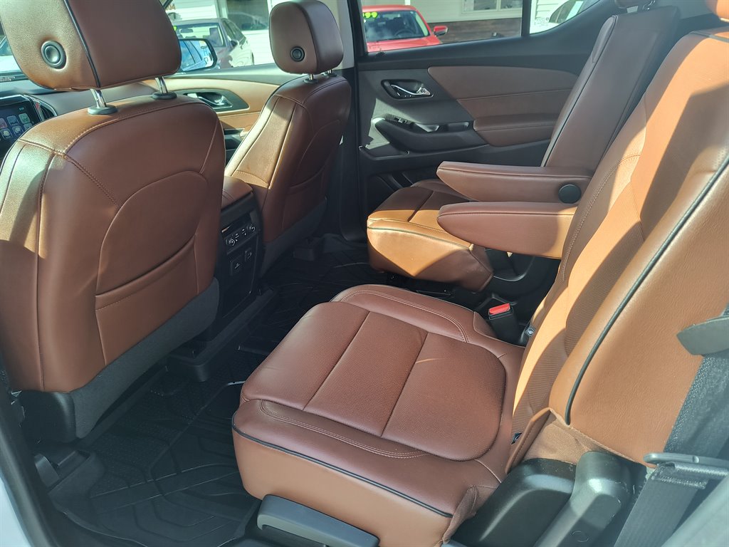 2019 Chevrolet Traverse - $27,900