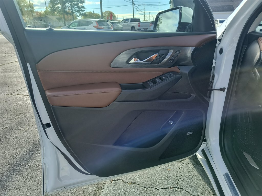 2019 Chevrolet Traverse - $27,900