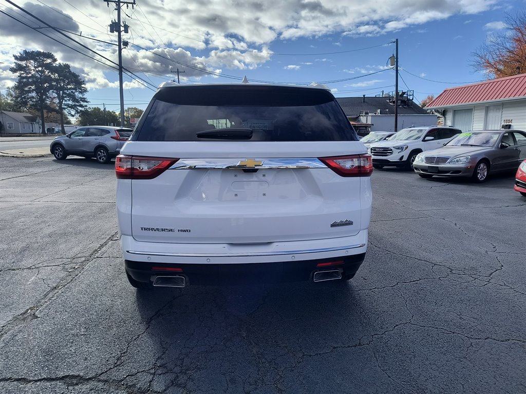 2019 Chevrolet Traverse - $27,900