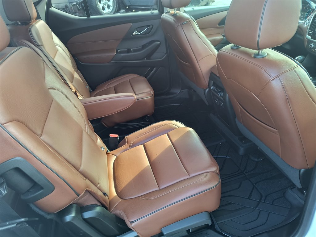 2019 Chevrolet Traverse - $27,900