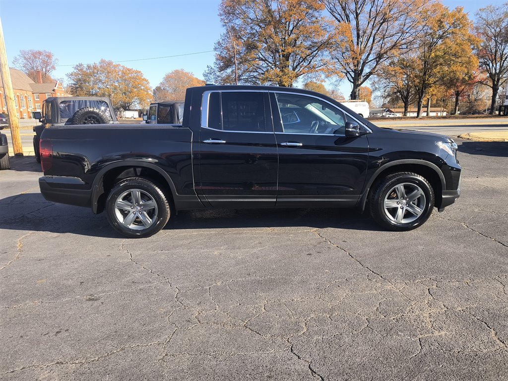 2021 Honda Ridgeline - $30,999